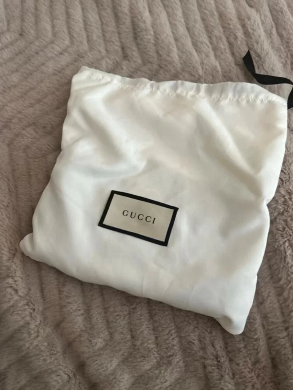 Gucci Black Quilted Leather Zip-Around Wallet with Gold Double G